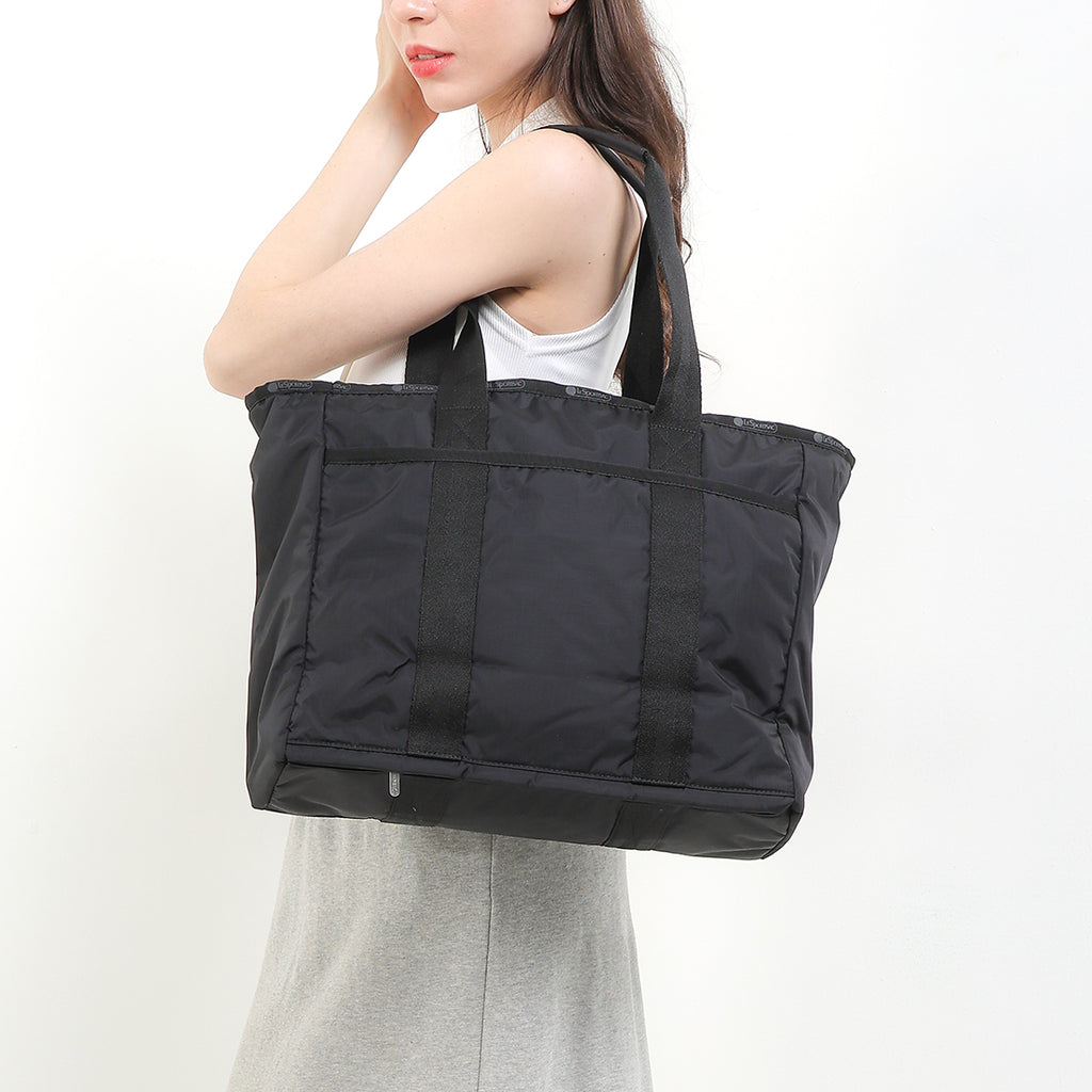Classic Zip Tote In Recycled Black - 42129370612014