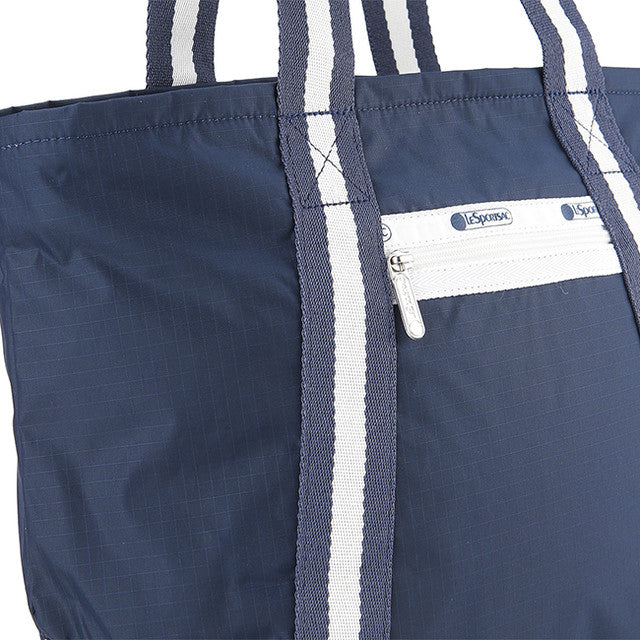 Sm E/W Everyday Tote In Spectator Deep Blue - 42071648928046