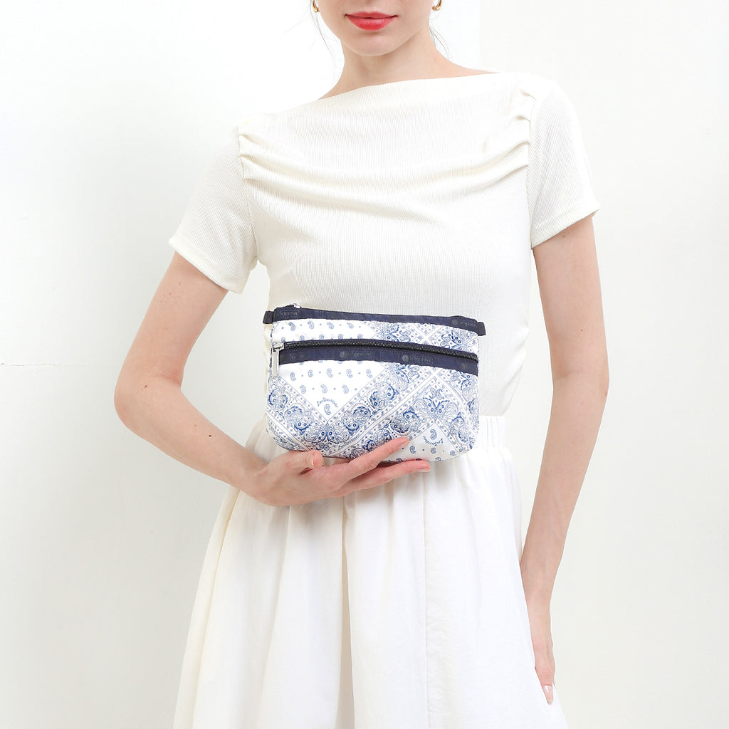 Cosmetic Clutch In Bandanna Breeze - 42171252212014